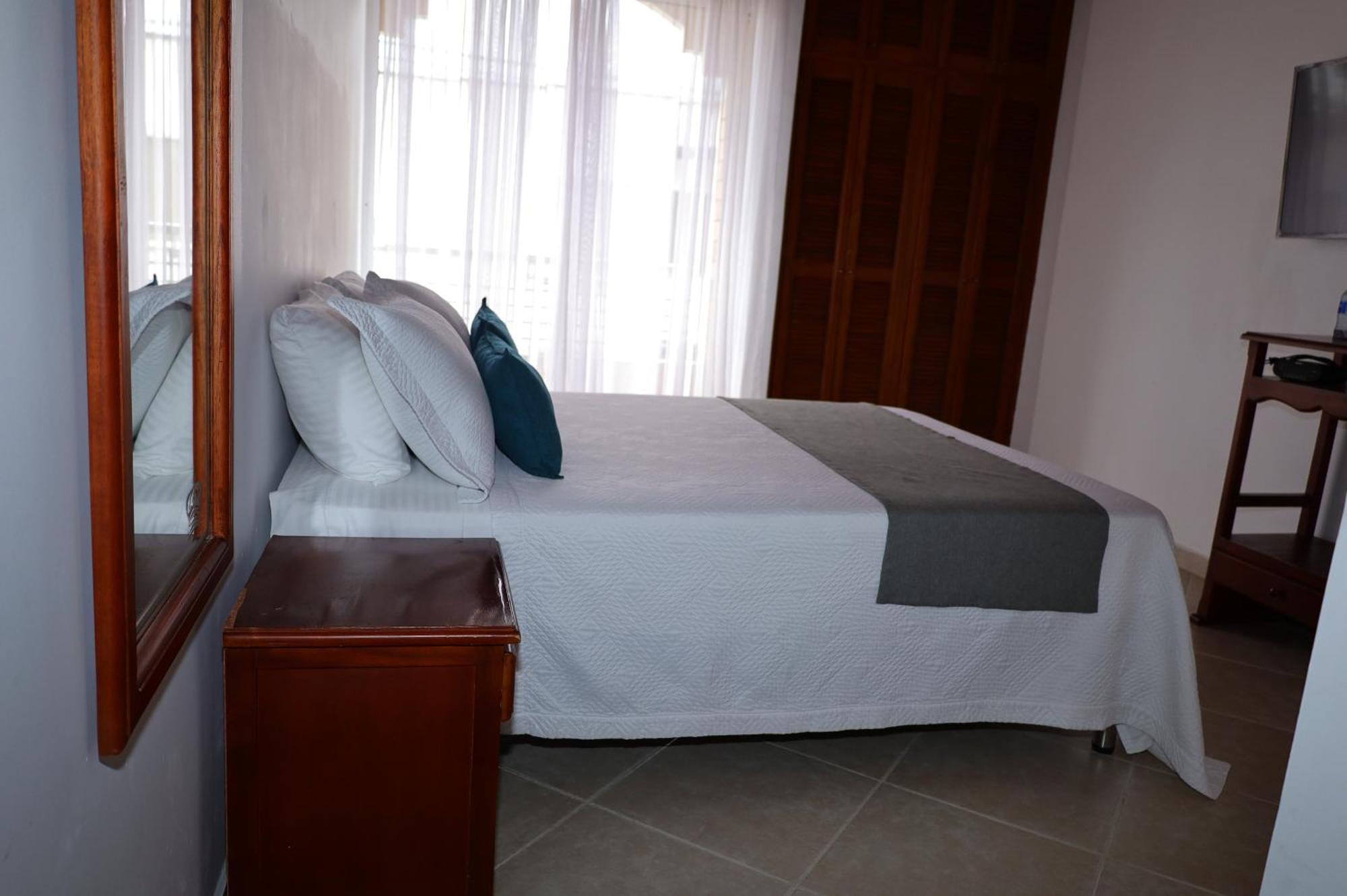 Ayenda Torre 2 Ξενοδοχείο Apartadó Εξωτερικό φωτογραφία