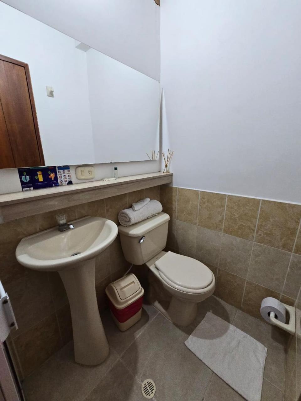 Ayenda Torre 2 Ξενοδοχείο Apartadó Εξωτερικό φωτογραφία